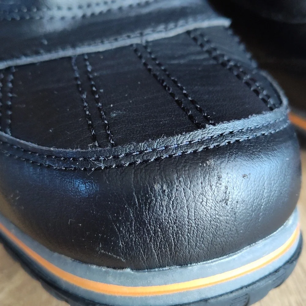 Winter Boots - Picture 5 of 10